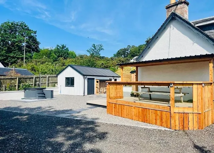 Barty\'S Bothy